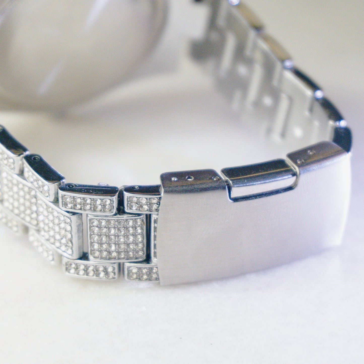 WATCH HOLLY (ICED) GREEN – TS JEWELS PREMIUM COLLECTION