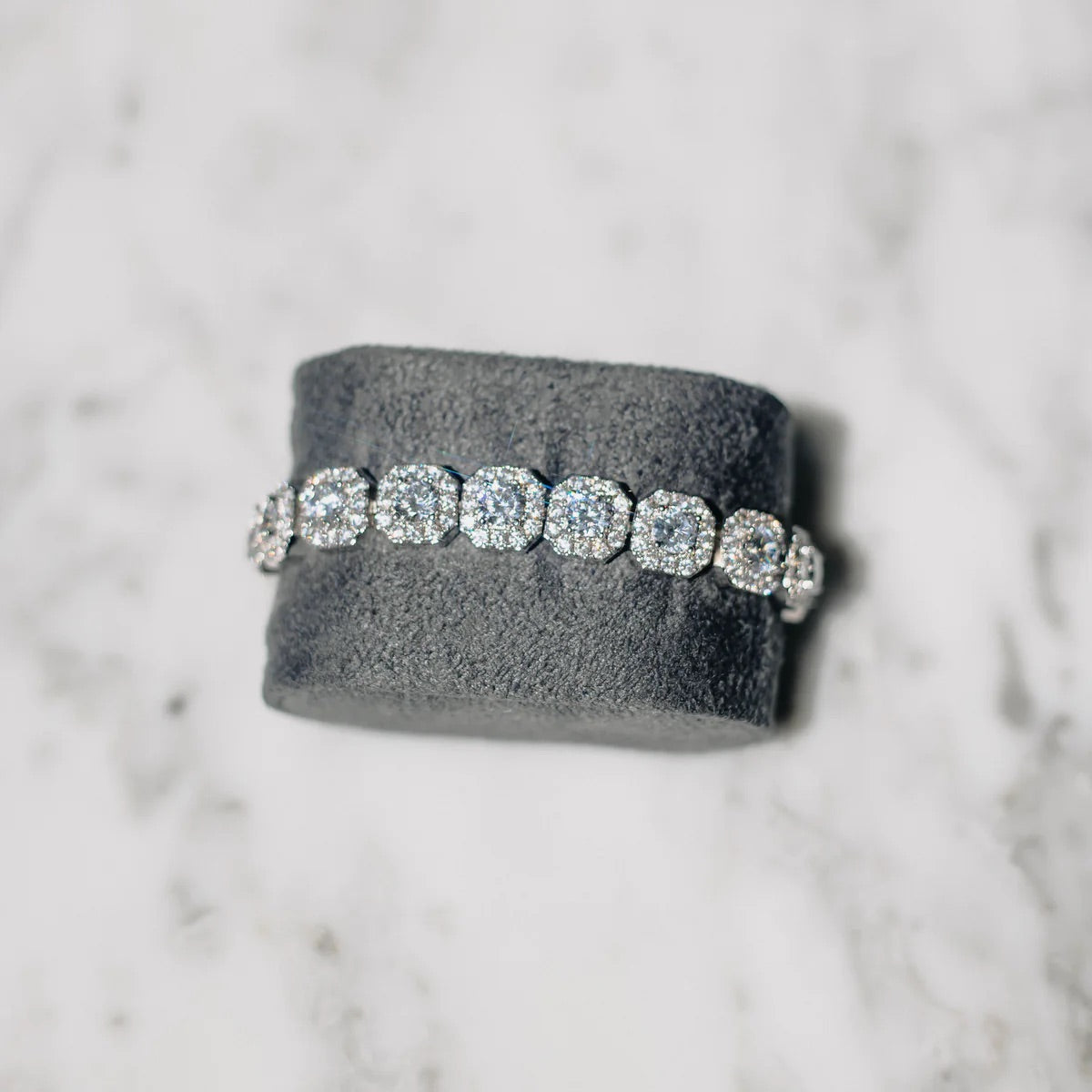 10MM BRACELET CLUSTERED TENNIS – TS JEWELS PREMIUM COLLECTION