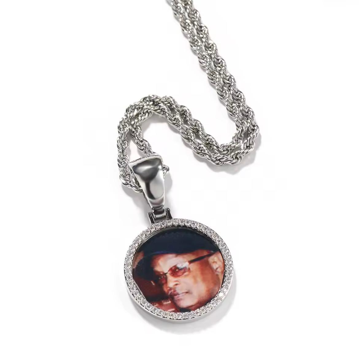 PENDANT CUSTOM PHOTO & CHAIN ROPE BRINDE – TS JEWELS PREMIUM COLLECTION