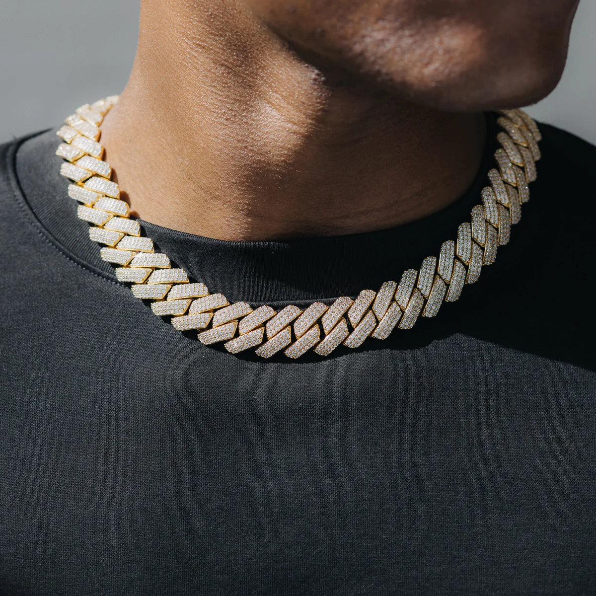20MM DIAMOND PRONG LINK CHAIN – 18K GOLD PLATED – TS JEWELS
